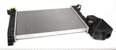 Радіатор охолодження Mercedes Sprinter 2.3D (5018) AUTOTECHTEILE 100 5018 (фото 1)