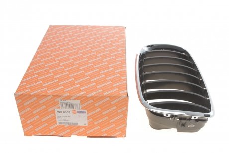 Решетка радиатора BMW X5 (E70)/X6 (E71) 06-14 правый AUTOTECHTEILE 700 0336 (фото 1)