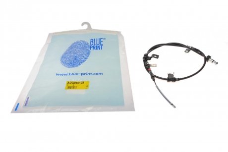 Трос ручника (задній) (правий) Hyundai Getz 02-12 (1590mm) BLUE PRINT ADG046128