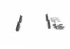Комплект тормозных колодок передн. (с винтами; с комплектующими; с пружиинами; с шумопоглощающей пластиной) MERCEDES A (W168), VANEO (414) 1.4-2.1 07.97-07.05 BOSCH 0 986 424 469 (фото 4)
