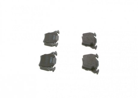 Комплект тормозных колодок задний MERCEDES V (638/2), VITO (638) 2.0-2.8 02.96-07.03 BOSCH 0 986 460 002
