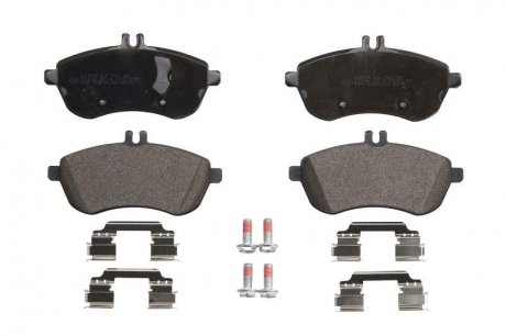 Комплект тормозных колодок передняя (с комплектующими; с винтами тормозного суппорта) E (W212) 1.6-3.0 01.07- BRECK 24306 00 701 10