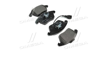 Фото автозапчастини колодки гальмівні AUDI, SEAT, SKODA, Volkswagen CADDY III, GOLF 1.0-3.2 передій з датчиком BREMBO P85146