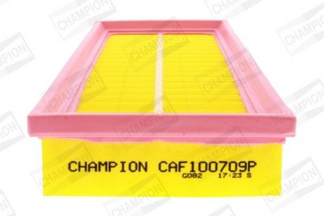 Фото автозапчастини фільтр повітряний CHAMPION CAF100709P