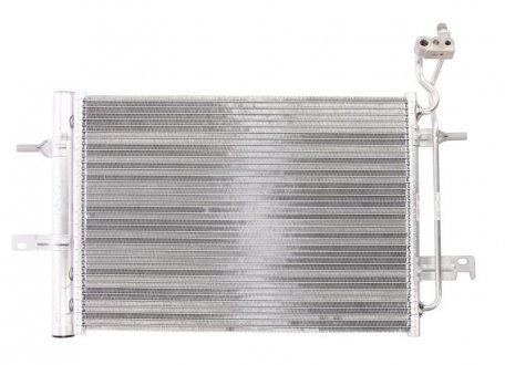 Радіатор кондиціонера Delphi TSP0225682 (фото 1)