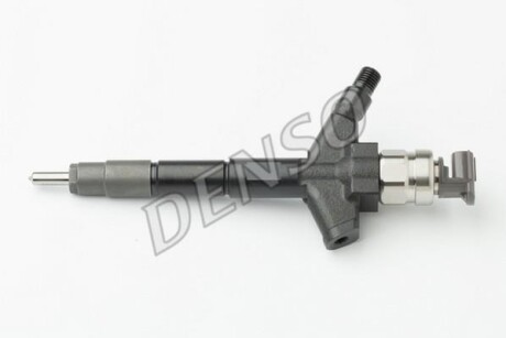 Фото автозапчастини форсунка паливна DENSO DCRI301060