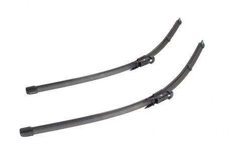 Щетка стеклоочистителя бескаркасная передняя со спойлером (2шт) Flat Blades 580мм CADILLAC BLS; SAAB 9-3 09.02- DENSO DF-043 (фото 1)