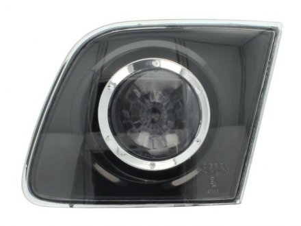 Ліхтар задній права (внутрішня частина, W21W, колір скла чорний) MAZDA 3 BK Sedan 4D 10.03-12.06 DEPO 216-1306R-LD-AE (фото 1)