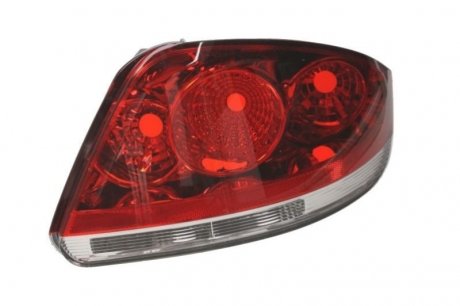 Задний фонарь правый (цвет поворота белый, цвет стекла красный) FIAT LINEA Седан 06.07-06.15 DEPO 661-1936R-UE