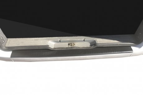 Накладка на задний бампер с загибом (DDU, пластик) Матовая Digital Designs PR033 (фото 1)