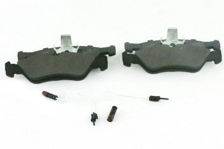 Колодки гальмівні дискові задні комплект MERCEDES SPRINTER 901-905 95-06, VW LT28-55 96-06 FAST FT29018