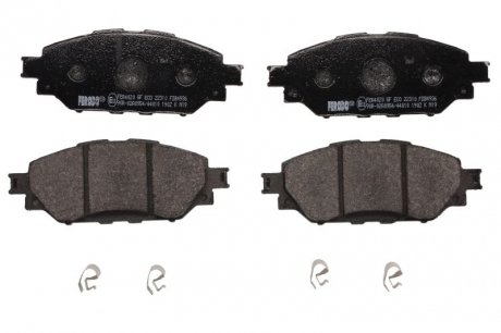 Комплект гальмівних колодок спереду TOYOTA HILUX VIII 2.4D/2.7/2.8D 05.15- FERODO FDB4936