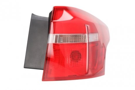 Ліхтар задній права (зовнішня частина, LED/P21W, колір поворотника білий, колір скла червоний) FORD FOCUS III Kombi 10.14-04.18 HELLA BEHR 2SD354 828-161