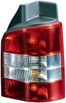 Задній ліхтар права (P21/4W/P21W, колір індикатора білий, колір скла червоний/прозорий, з протитуманним світлом, світлом заднього ходу, версія з дверима багажника) Volkswagen TRANSPORTER T5 04.03-04.15 HELLA BEHR 2SK 008 579-141