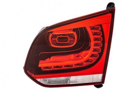 Ліхтар задній права (внутрішня частина, LED/W16W, колір скла червоний, ліхтар заднього ходу) Volkswagen GOLF VI 10.08-11.13 HELLA BEHR 2TZ010 409-141