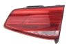 Задній ліхтар права (внутрішня частина, LED, колір скла червон, світло заднього ходу) Volkswagen PASSAT B8 Універсал 08.14- HELLA BEHR 2TZ011 890-081 (фото 1)