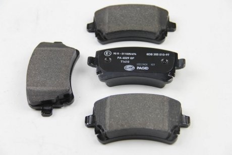 Тормозные колодки дисковые задний (без датчика) Audi A4, A6 2.0TDI-6.75V8R 08.99- Volkswagen Т5 HELLA BEHR 8DB 355 010-971 (фото 1)