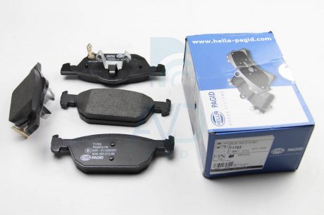 Фото автозапчасти колодки гальмівні перед.(МКПП) Honda Accord 08- HELLA BEHR 8DB 355 013-891