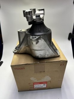 Фото автозапчастини кронштейн опори двигуна HONDA 50820SMGE04