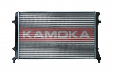 Радіатор охолодження VW Caddy III/Golf 1.4/1.6/2.0 03- (648x408x26) (ребра припаяні) KAMOKA 7705050