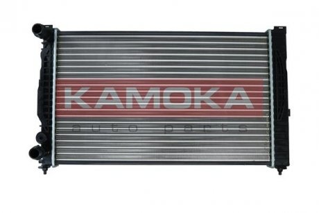 Радіатор охолодження Audi A6/VW Passat 1.9TDI 97- (МКПП) (632x385x32) KAMOKA 7705175 (фото 1)