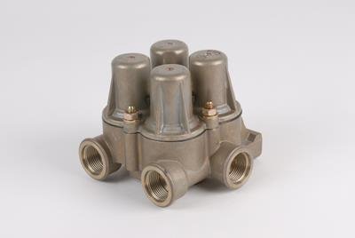 Многосистемный клапан, четырехцепный (рабочее давление: 20бар) MERCEDES LK/LN2, MK, NG, O 403, O 404, OH, SK 01.70- Knorr-Bremse AE 4404