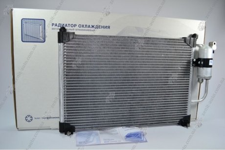 Радиатор кондиционера Ланос с ресивером LUZAR LRAC CHLs0235 (фото 1)