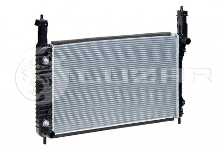 Радиатор охлаждения Captiva 2.0TD (06-) МКПП (673*408*26) (LRc 0545) LUZAR LRC0545