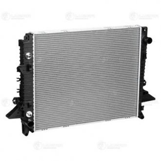 Радиатор охлаждения для а/м Land Rover Discovery (04-)/(09-)/Range Rover Sport (LUZAR LRc10160 (фото 1)