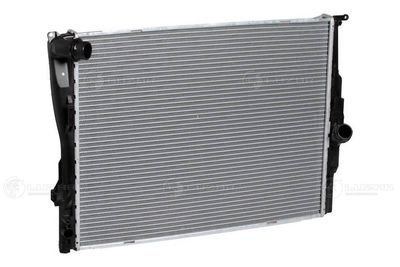 Радиатор охлаждения BMW 3 E90 1.8i/2.0i/2.5i/3.0i (05-) LUZAR LRc 26173 (фото 1)