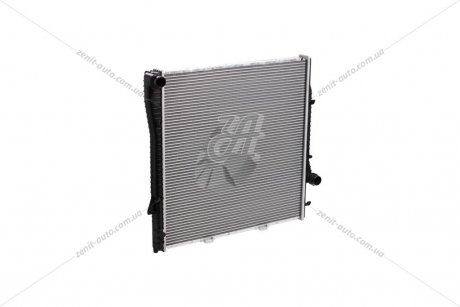 Радиатор охл. для а/м BMW X5 (E53) (00-) 3.0i/4.4i/3.0d AT (LRc 26190) LUZAR LRc26190