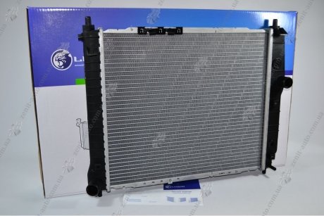 Радиатор охлаждения Авео T200(02-)/Т250(06-) (L=600) МКПП (с конд) (алюм-паяный) LUZAR LRc CHAv05125 (фото 1)