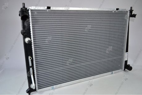 Радиатор охлаждения H-1 2.5TD (00-) АКПП (алюм) LUZAR LRc HUPr96250