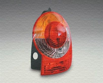 Задний фонарь правая (цвет поворота оранжевый, цвет стекла красный, свет противотуманных фар, свет заднего хода) RENAULT MODUS Ph I 09.04-11.07 MAGNETI MARELLI 714000028261