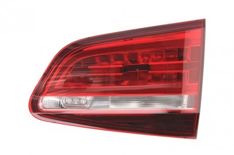 Задний фонарь правая (внутренняя часть, LED/PY21W/W16W, свет заднего хода) Volkswagen SHARAN 7N 5D 02.15- MAGNETI MARELLI 714000028841