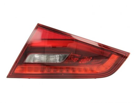 Задній ліхтар права (внутрішня частина, колір повороту помаранчевий, колір скла червон, світло протитуманних фар, світло заднього ходу) AUDI A3 8V 5D 04.12-06.16 MAGNETI MARELLI 714081110801