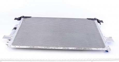Радиатор кондиционера (с осушителем) CITROEN C4 AIRCROSS, C-CROSSER, C-CROSSER ENTERPRISE; MITSUBISHI ASX III, LANCER VIII, OUTLANDER II; PEUGEOT 4007, 4008 1.5-3.0 11.06- MAHLE / KNECHT AC 557 000S (фото 1)
