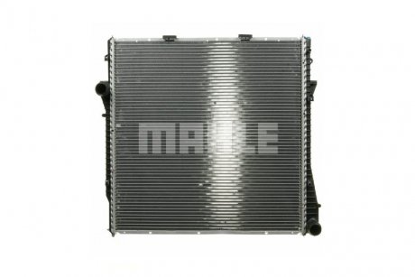 Радиатор двигателя (с механической трансмиссией) BMW X5 (E53) 3.0/3.0D 04.00-10.06 MAHLE / KNECHT CR573000P (фото 1)