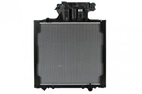 Радиатор двигателя (с рамой, с бачком) MAN F2000, TGA, TGS, TGX D2066LF01-D3876LF09 08.95- MAHLE / KNECHT CR770000P (фото 1)