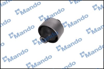Сайлентблок рычага MANDO DCC010266 (фото 1)