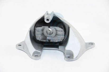 Подушка двигуна Fiat Punto/Idea 1.3D Multijet 03- Пр. Metalcaucho 05659