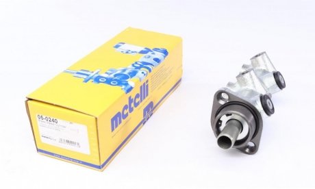 Цилиндр тормозной (главный) Citroen Jumper/Fiat Ducato/Peugeot Boxer 94-02 Metelli 05-0240 (фото 1)