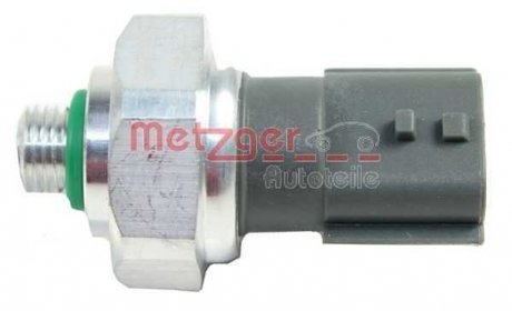 Датчик тиску кондиціонера Renault CLIO/MASTER/MEGANE/SCENIC/TRAFIC 3 PIN METZGER 0917311