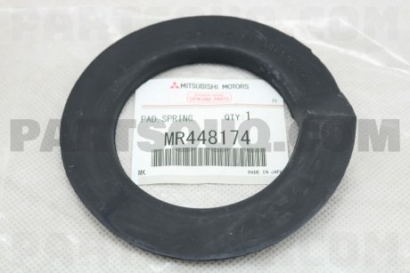 Прокладка пружины резиновая MITSUBISHI MR448174 (фото 1)