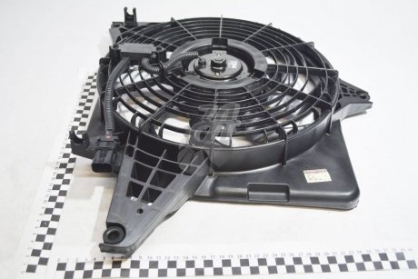 Вентилятор радиатора кондиционера Hyundai H-1 07- MOBIS 977304H000