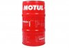 Полусинтетическое моторное масло. Motul 849561 / 104612 (фото 1)