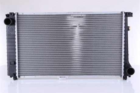 Радиатор двигателя BMW 3 (E36) 1.7D 01.95-08.00 NISSENS 60757A