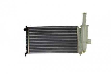Радиатор двигателя (МКПП) FIAT PUNTO 1.2 09.99-12.10 NISSENS 61764 (фото 1)