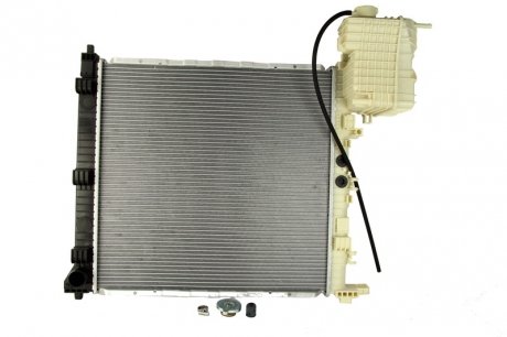 Радиатор двигателя (МКПП, с монтажными элементами First Fit) MERCEDES V (638/2), VITO (638) 2.0-2.8 02.96-07.03 NISSENS 62559A
