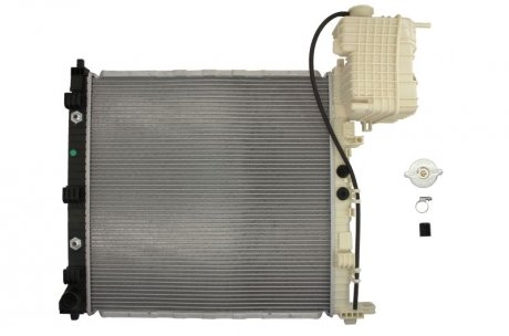 Радіатор двигуна (АКПП, з монтажними елементами First Fit) MERCEDES V (638/2), VITO (638) 2.0-2.3D 02.96-07.03 NISSENS 62561A (фото 1)